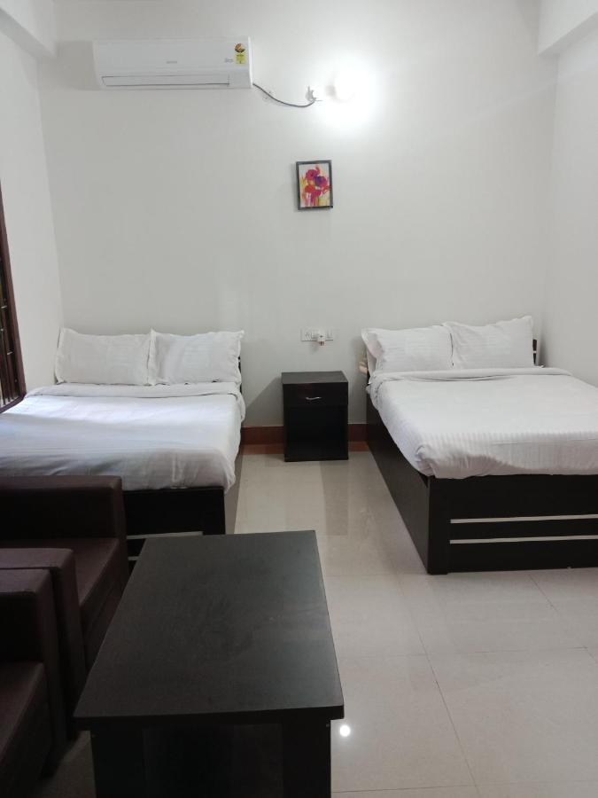 Niroda Guest House Gauháti Kültér fotó